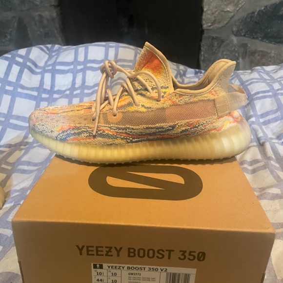 Adidas yeezy 350 v2 - Picture 3 of 3